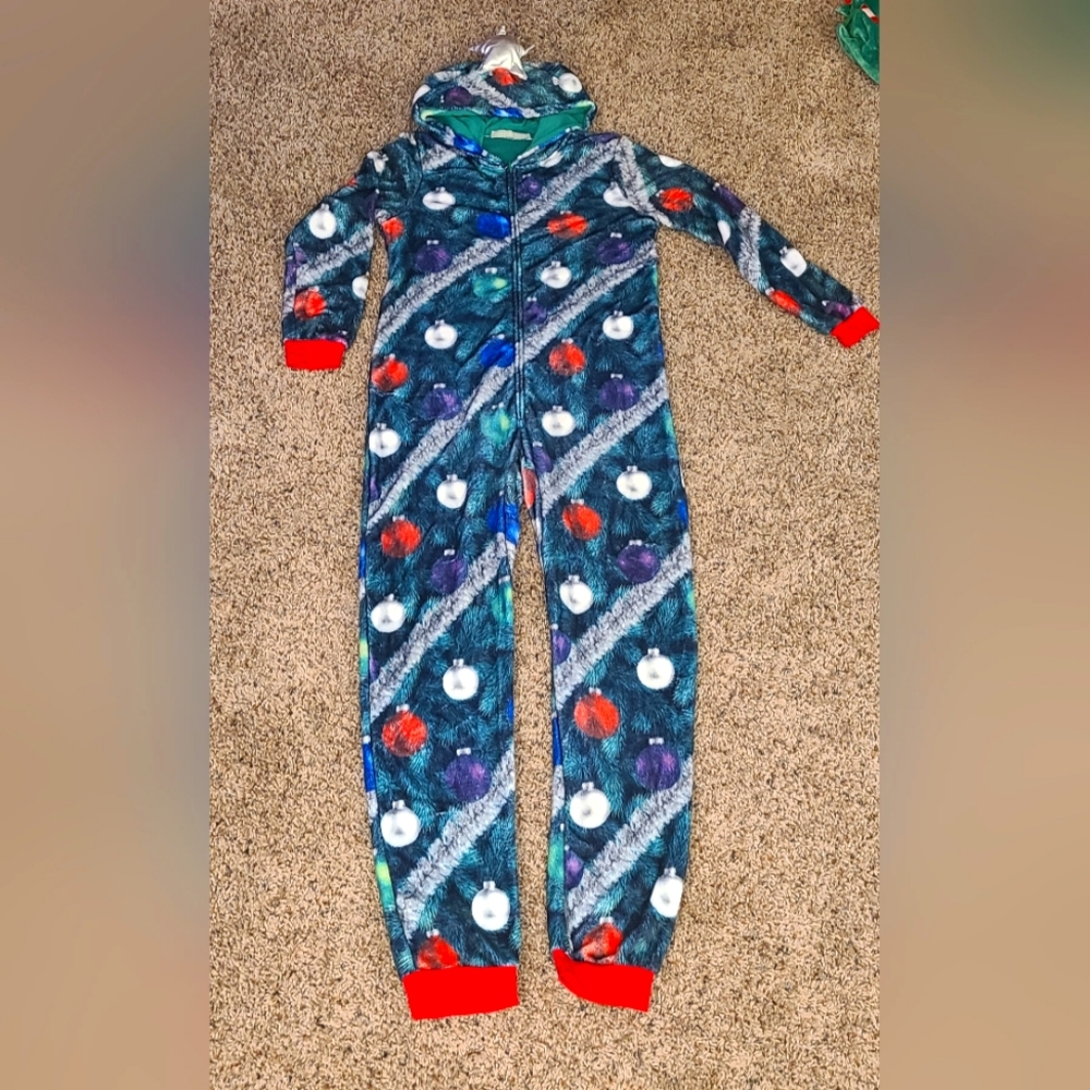 Christmas Tree fleece Onsie Pajamas Size Lg